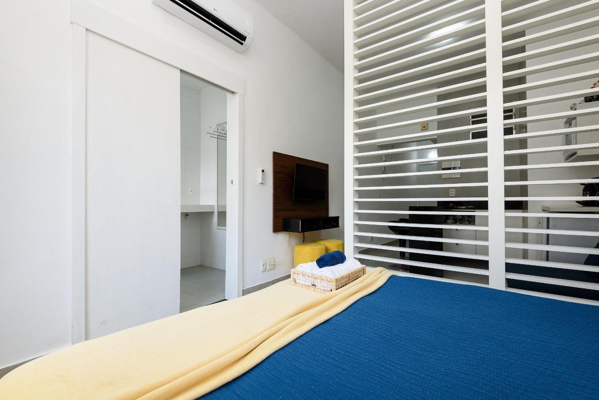 Em Copacabana A 100m Da | Jc 35/827 Apartamento