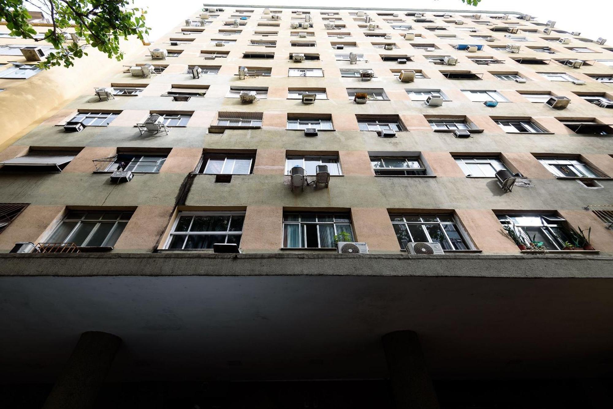 Apartamento Em Copacabana A 100m Da | Jc 35/827 *