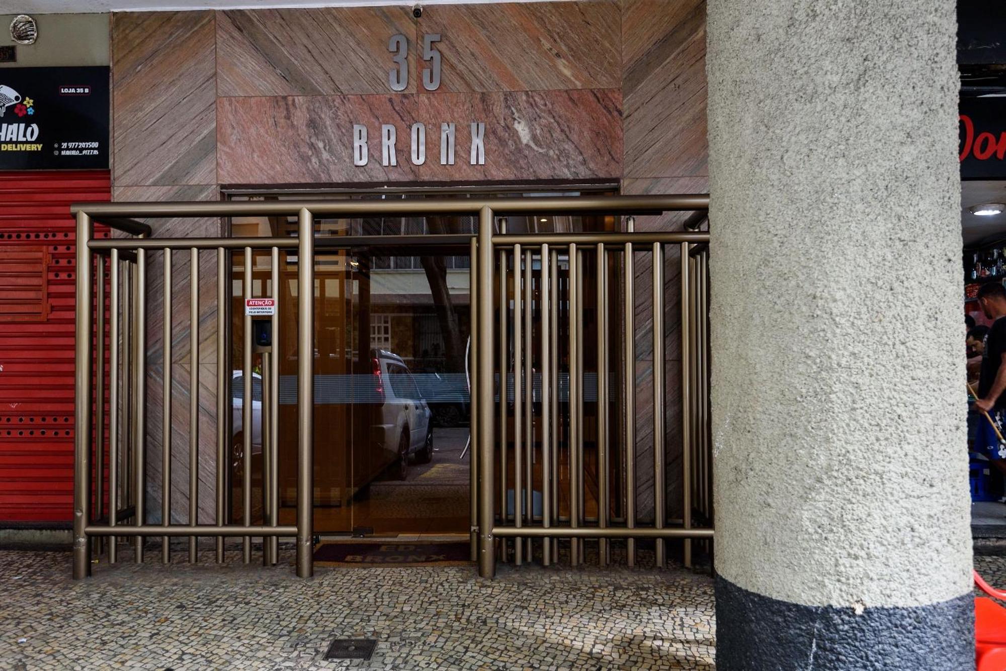 Apartamento Em Copacabana A 100m Da | Jc 35/827